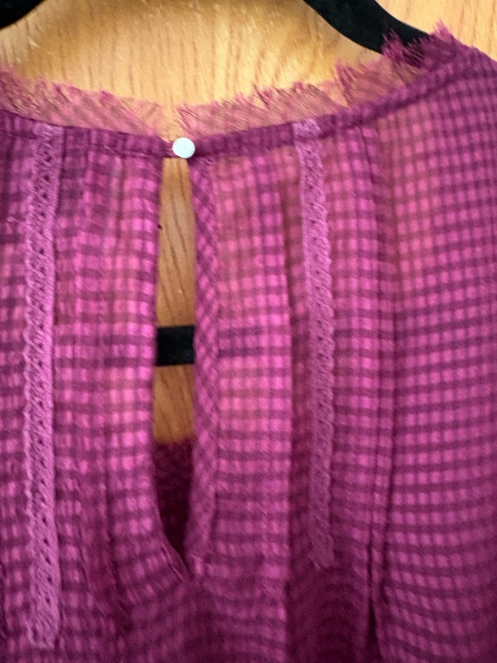 HD in Paris Plum Textured Ruffle sheer Blouse S
8 - Picture 6 of 9